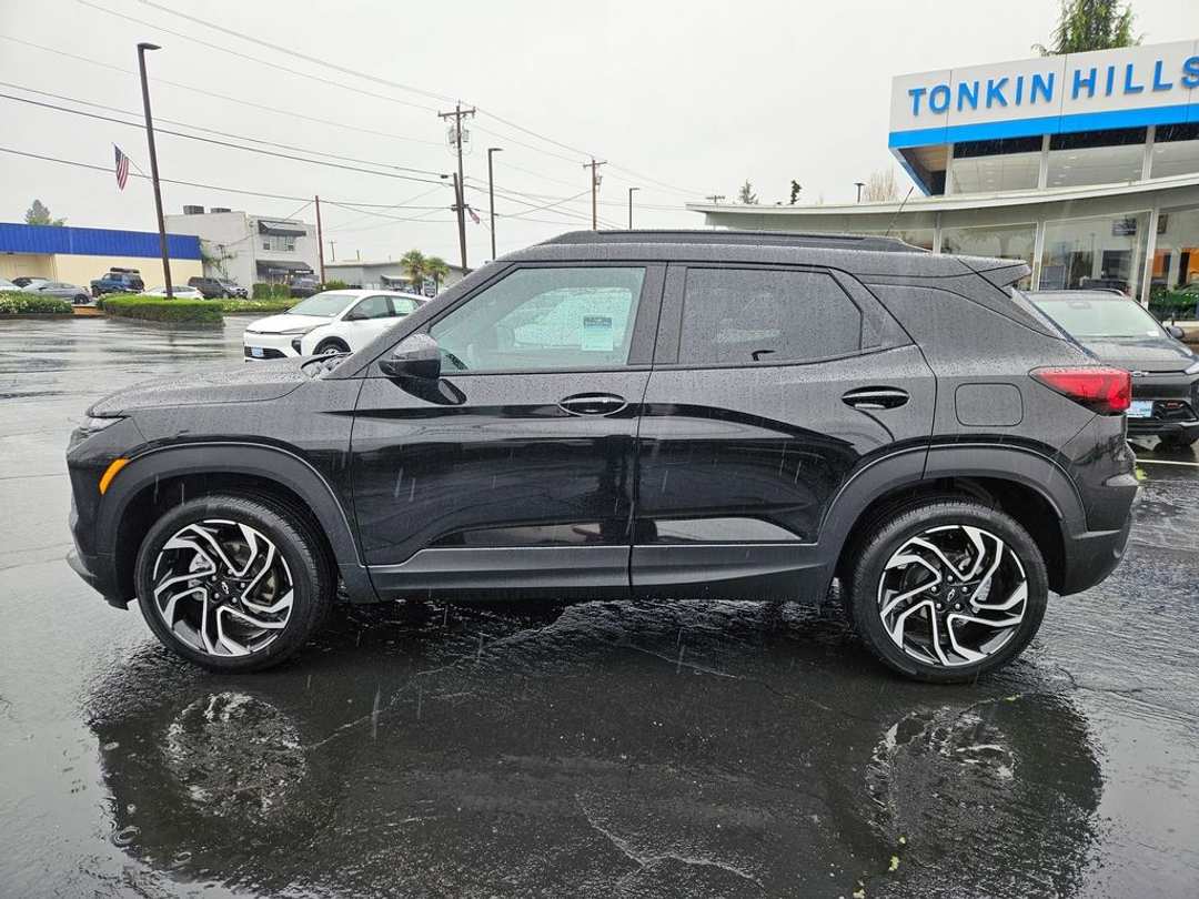 2025 Chevrolet Trailblazer RS - Image 3