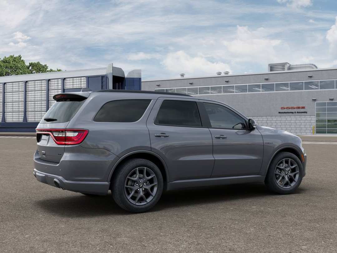 2026 Dodge Durango GT Plus HEMI V8 - Image 2