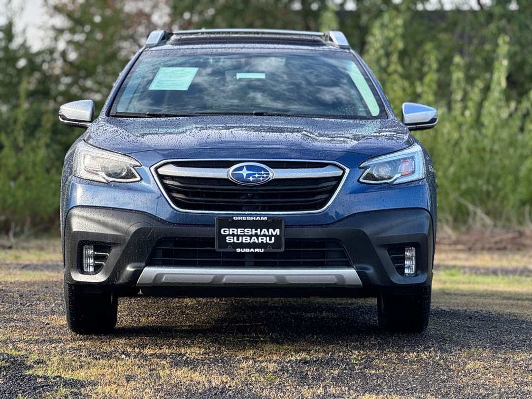 2020 Subaru Outback Touring - Image 2