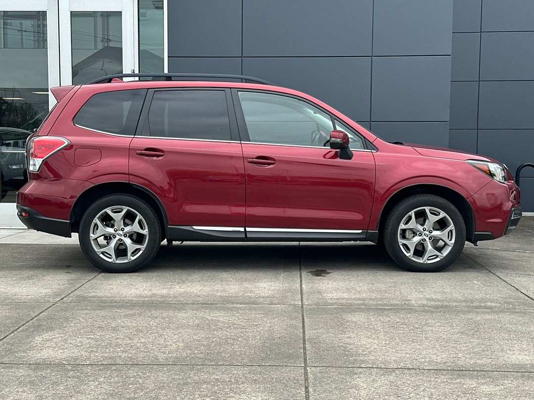 2018 Subaru Forester 2.5i Touring - Image 2