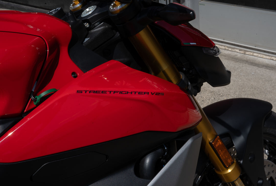 2026 Ducati Streetfighter V2 S - Image 3