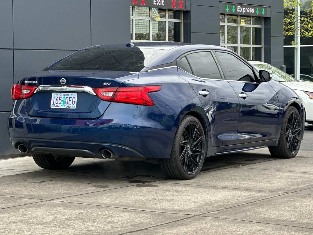 2018 Nissan Maxima 3.5 SV - Image 3