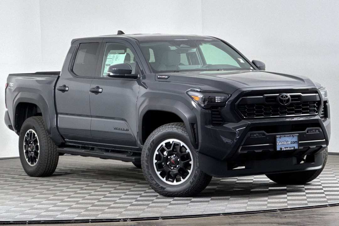 2025 Toyota Tacoma TRD Off Road - Image 2