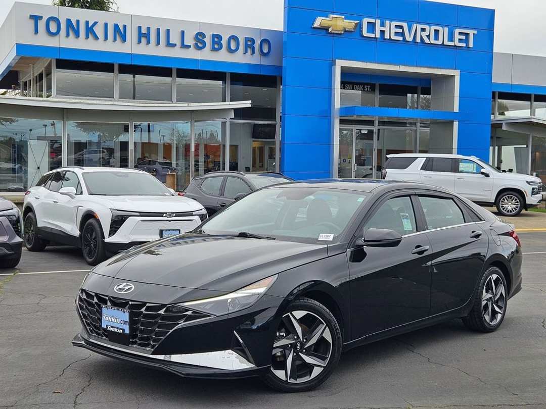 2021 Hyundai Elantra SEL - Image 2