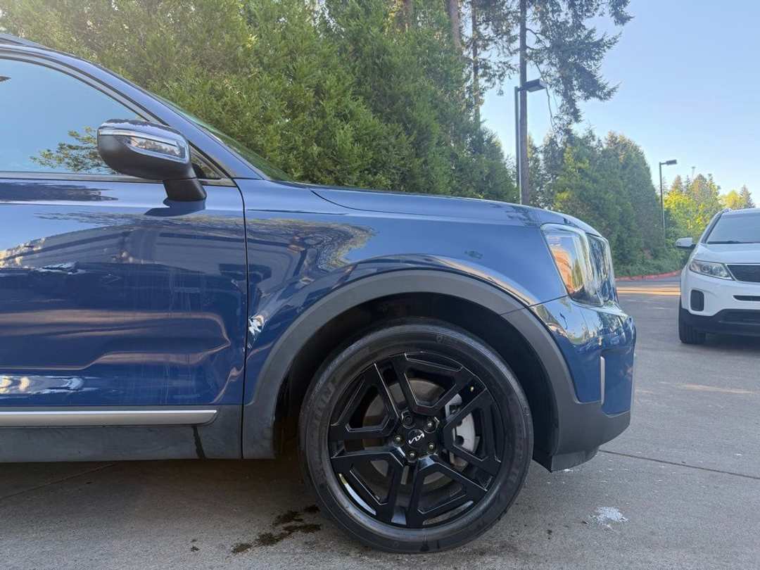 2023 Kia Telluride EX XLine - Image 3