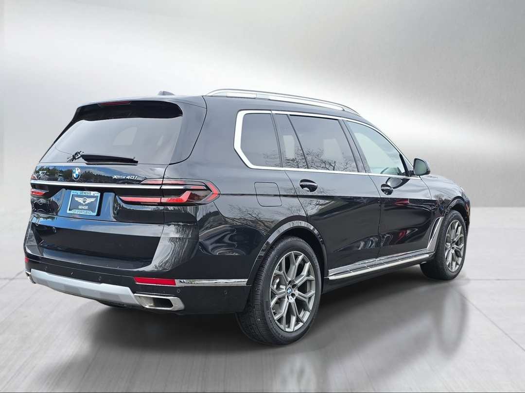 2024 BMW X7 xDrive40i - Image 3