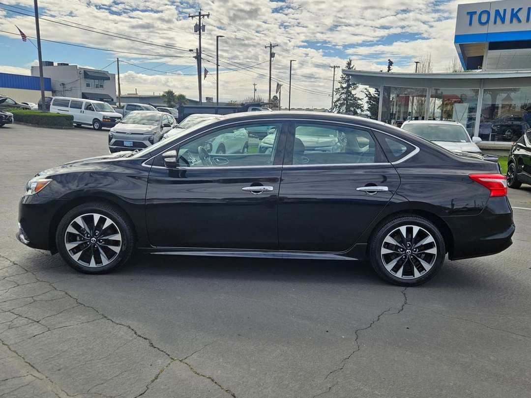 2019 Nissan Sentra SR - Image 3