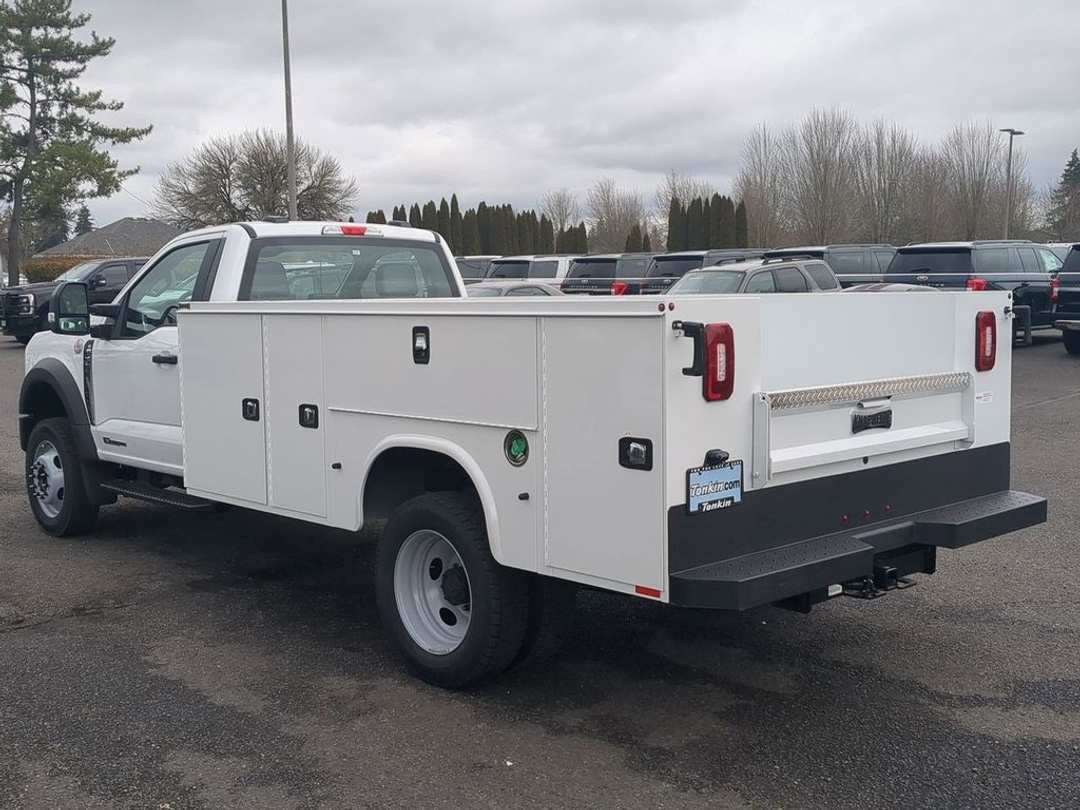 2024 Ford F-550Sd XL - Image 3