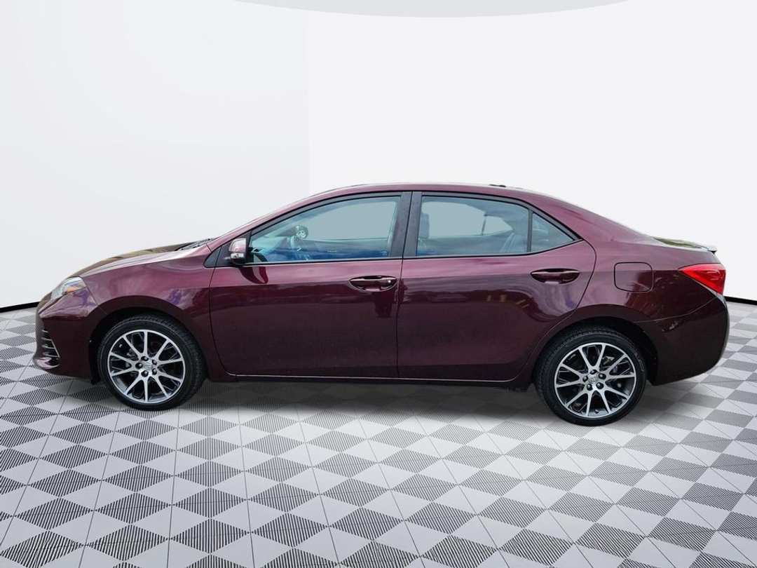 2017 Toyota Corolla 50th Anniversary Special Edition - Image 3
