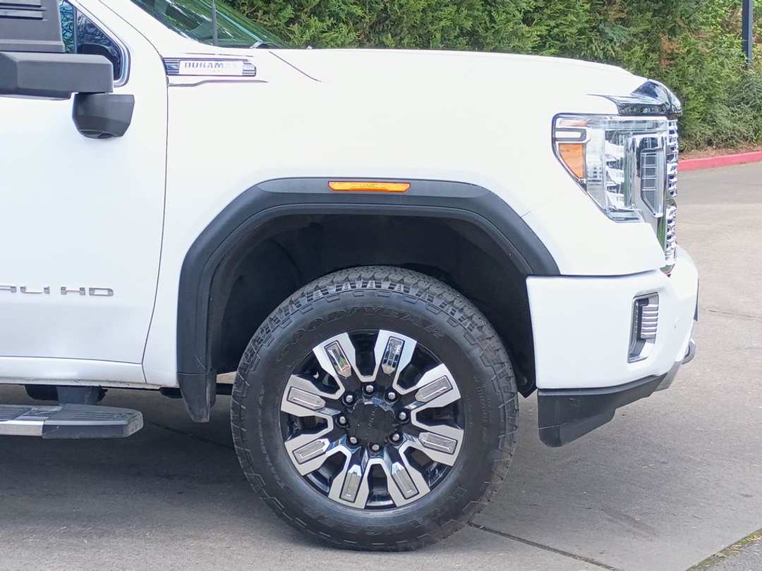2021 GMC Sierra 2500Hd Denali - Image 2