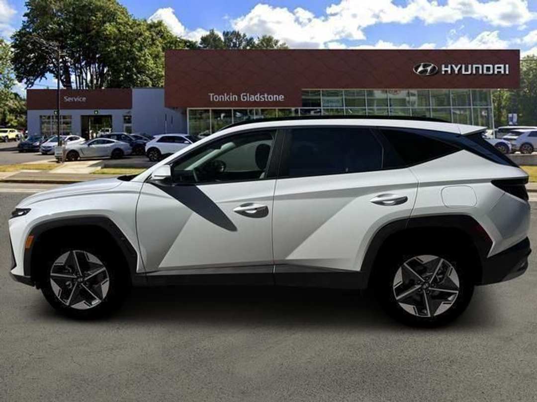 2026 Hyundai Tucson SEL Convenience - Image 3