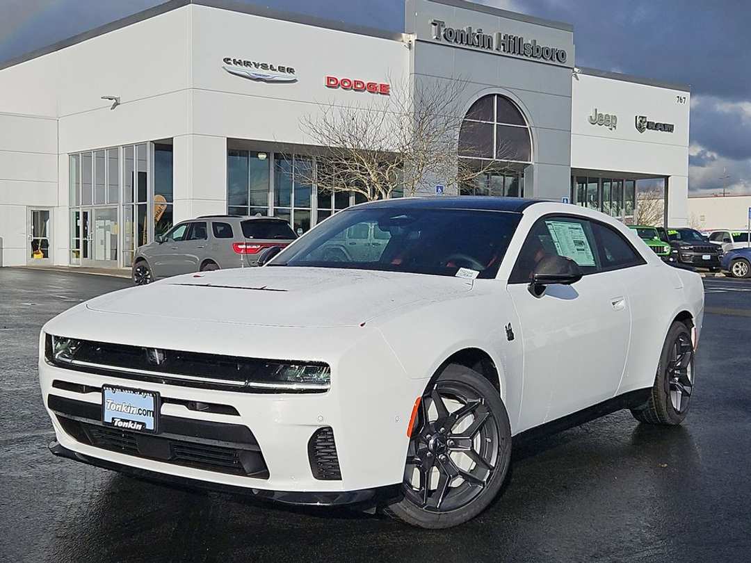 2026 Dodge Charger R/T Scat Pack - Image 2