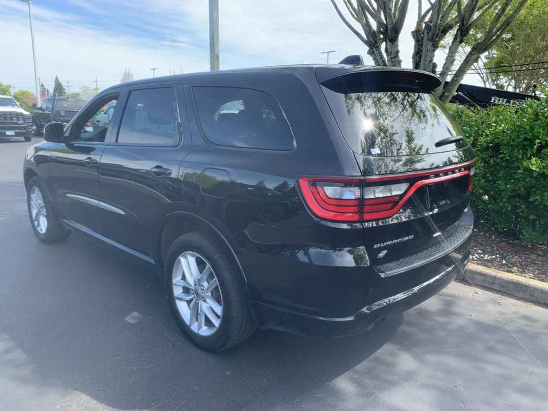 2023 Dodge Durango GT - Image 2