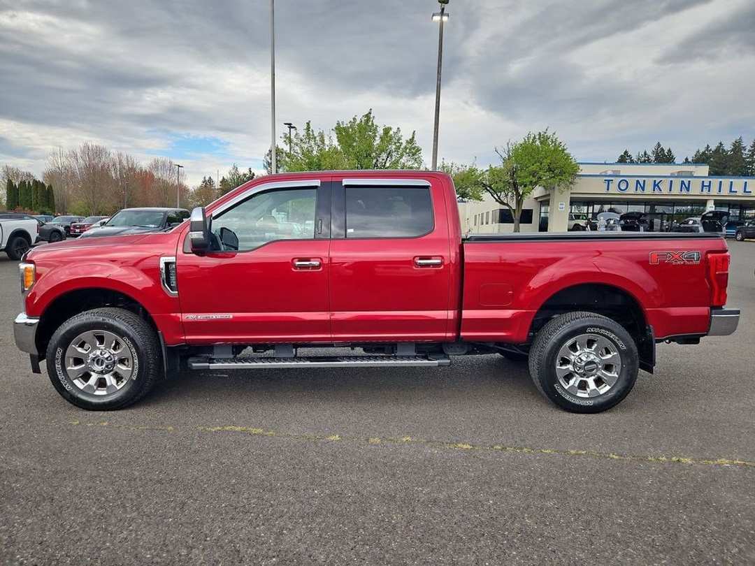 2019 Ford F-350Sd Lariat - Image 2