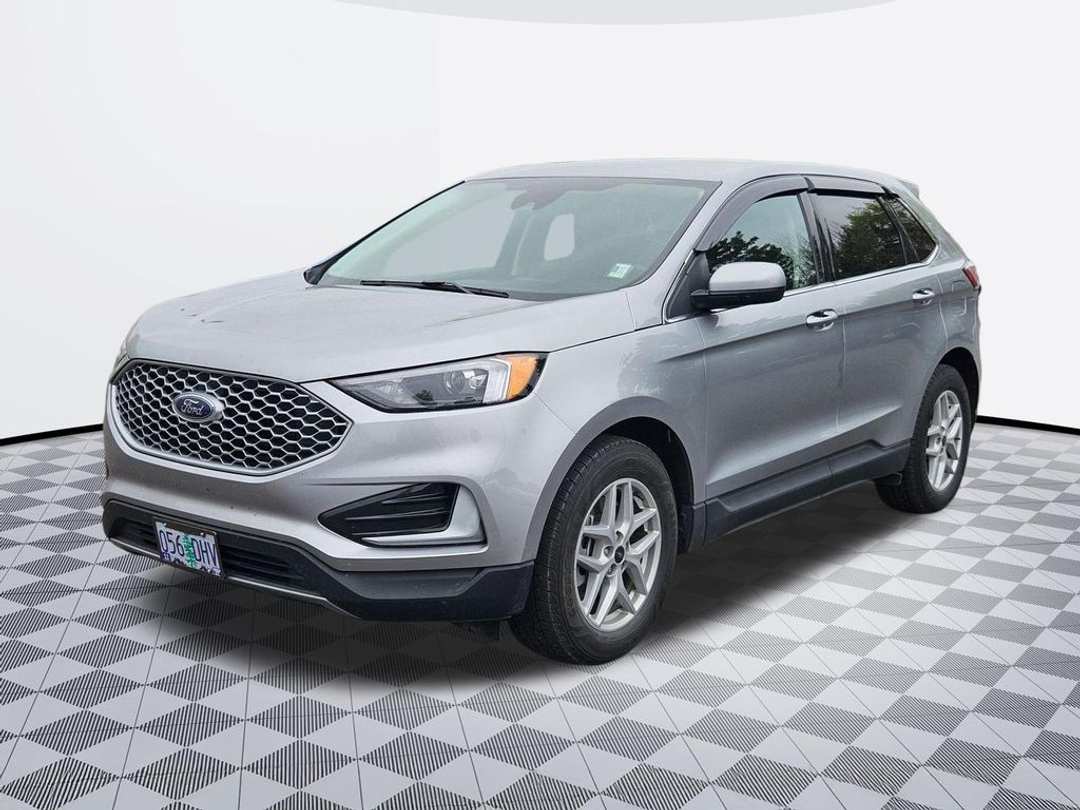 2024 Ford Edge SEL - Image 2