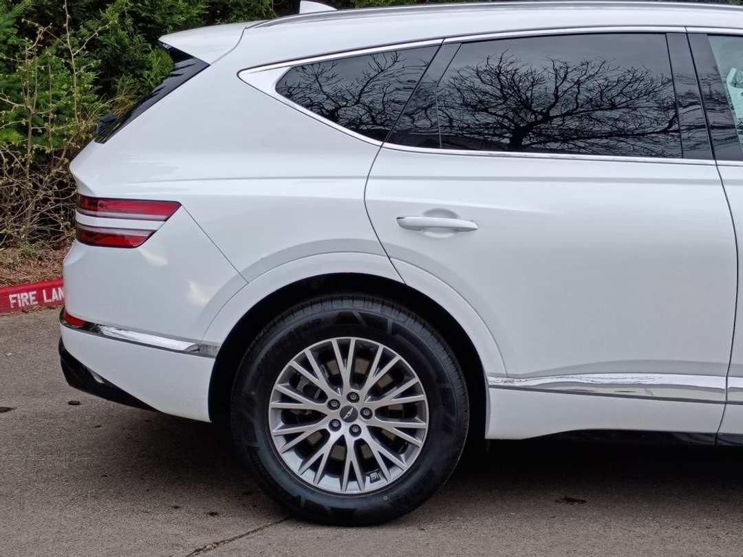 2024 Genesis Gv80 2.5T - Image 3