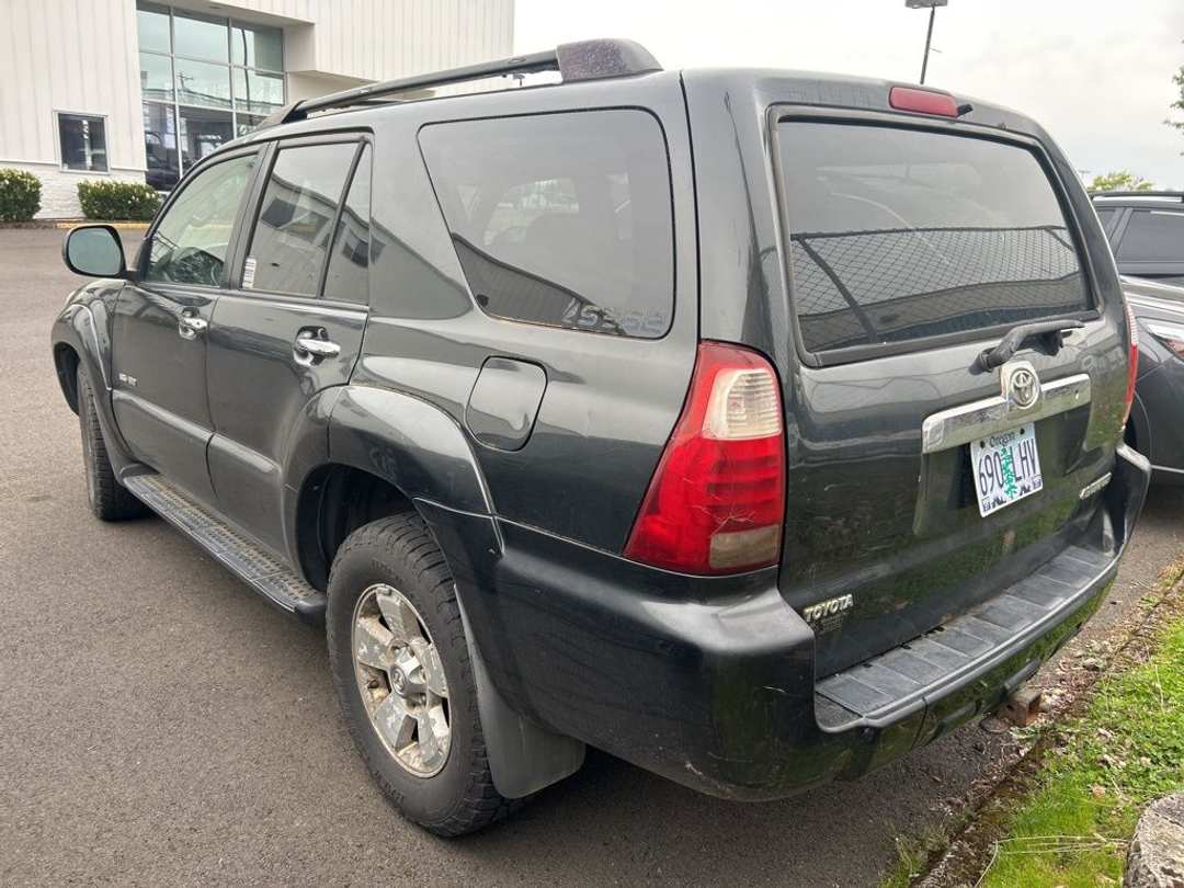 2008 Toyota 4Runner Sport - Image 2