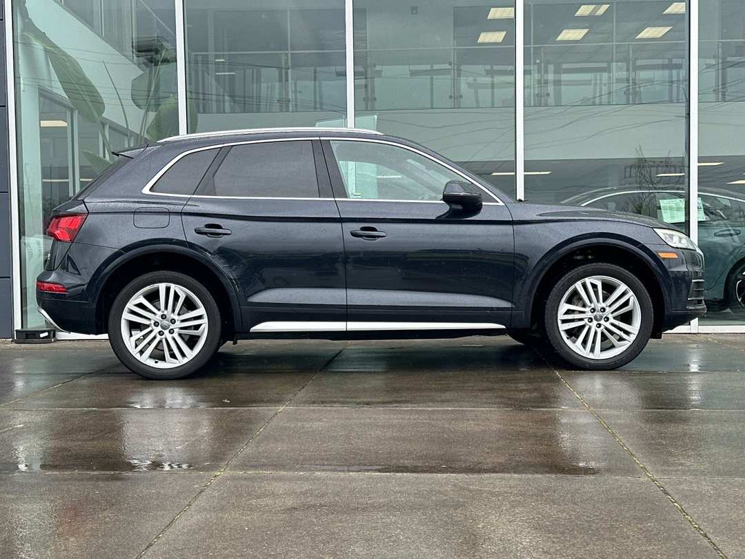 2018 Audi Q5 2.0T Premium - Image 2