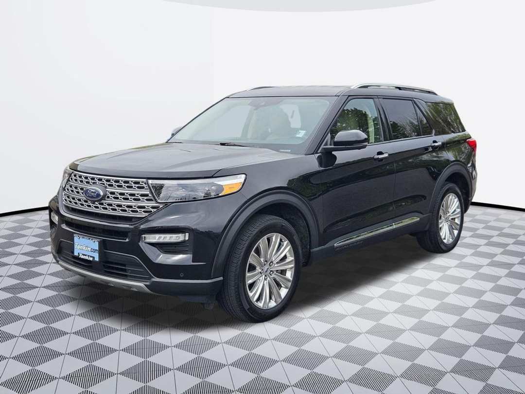 2022 Ford Explorer Limited - Image 2