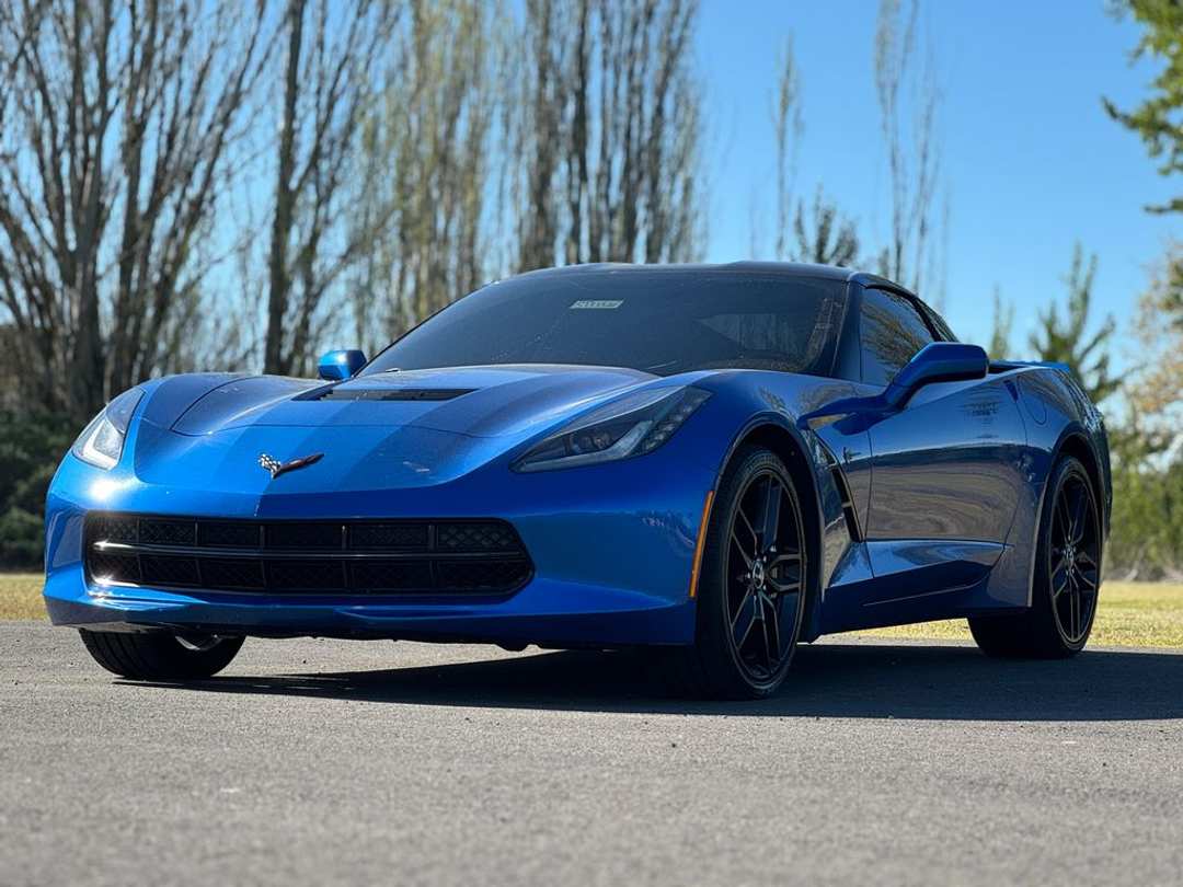 2015 Chevrolet Corvette Stingray Z51 - Image 3