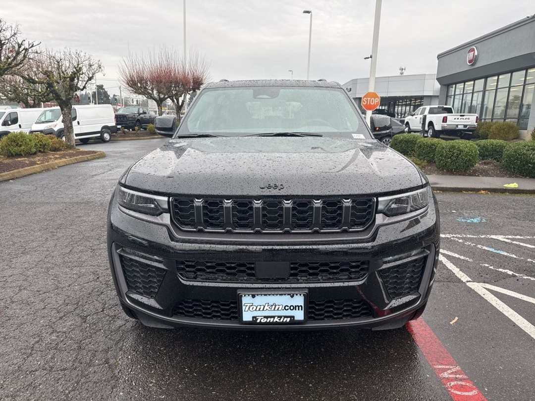 2026 Jeep Grand Cherokee Limited - Image 2