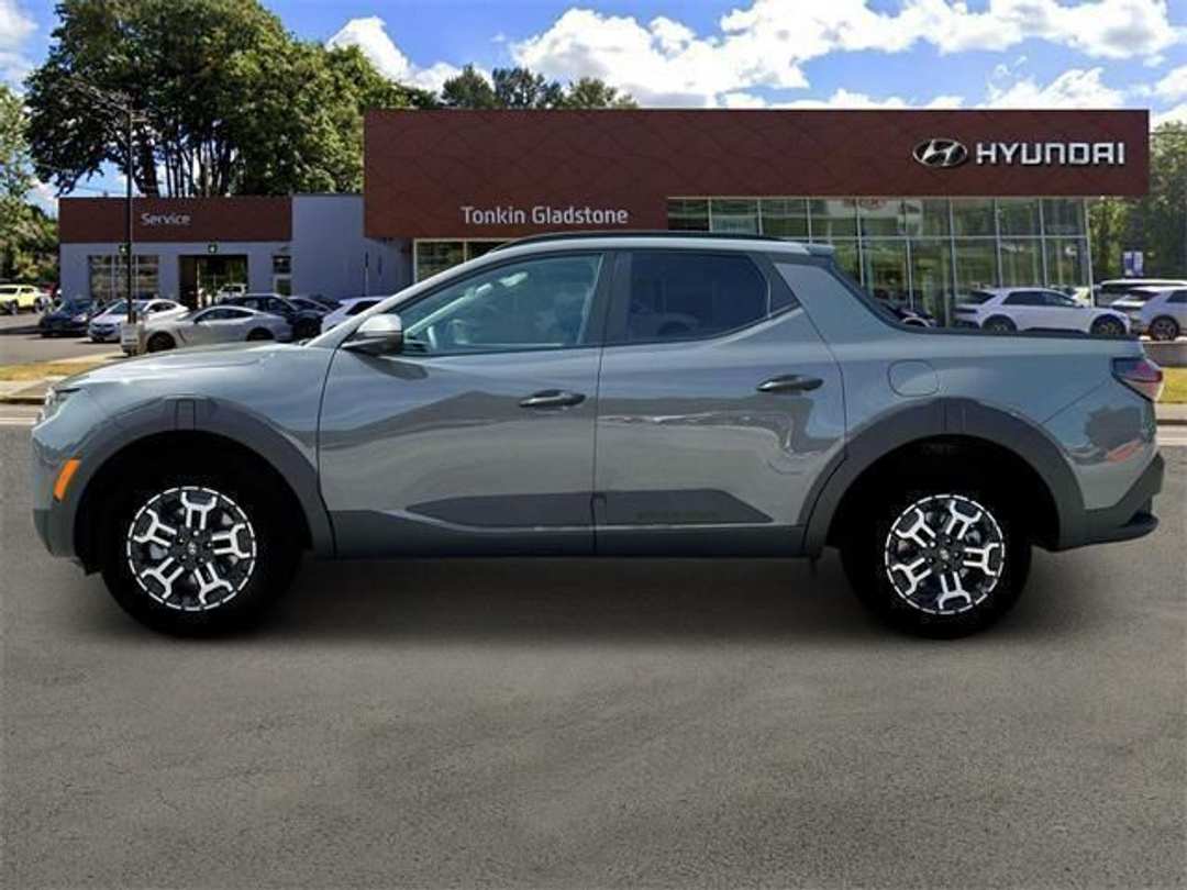 2026 Hyundai Santa Cruz XRT - Image 3
