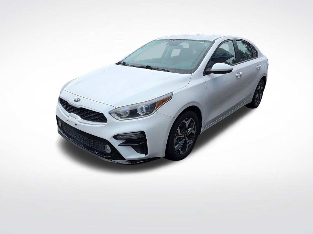 2021 Kia Forte LXS - Image 2
