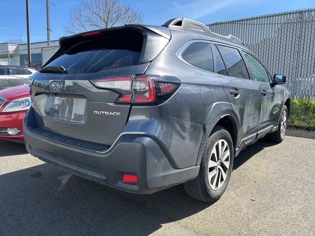2025 Subaru Outback Premium - Image 2