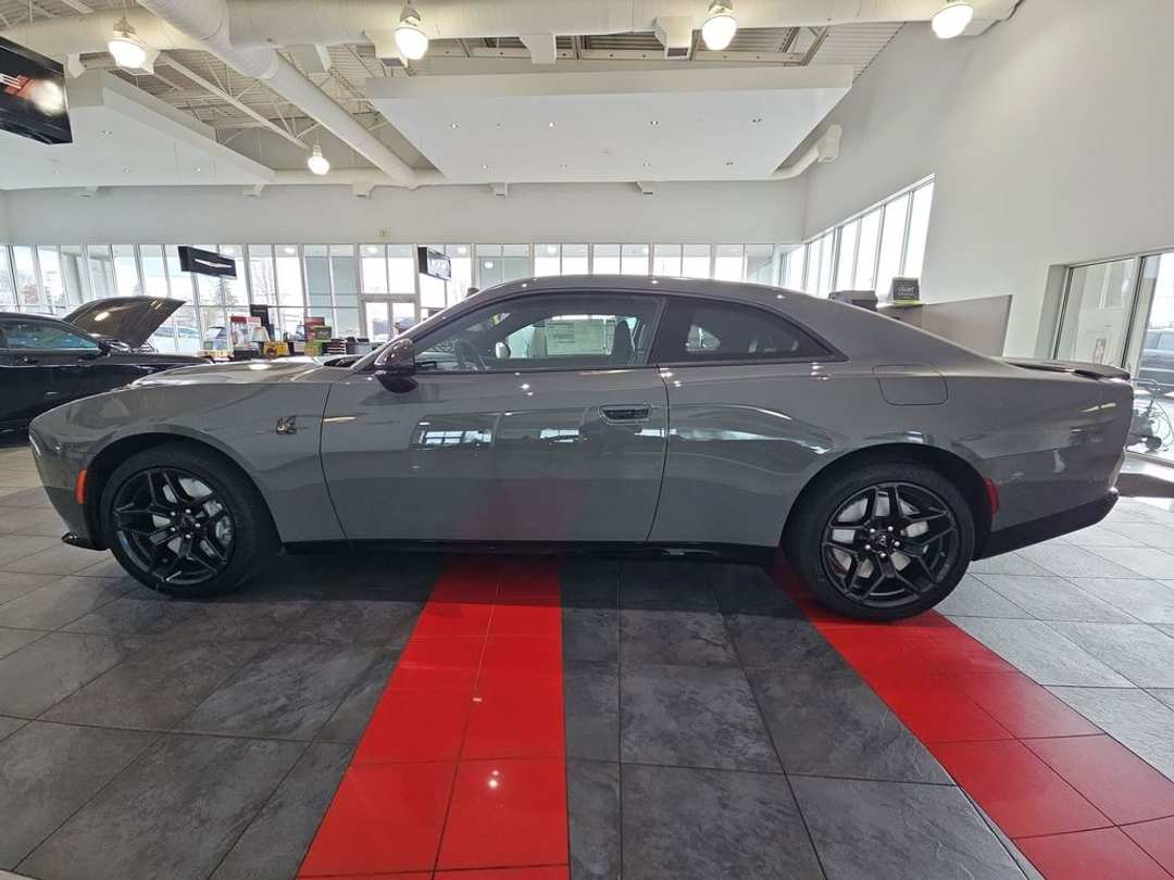 2026 Dodge Charger R/T Scat Pack - Image 3