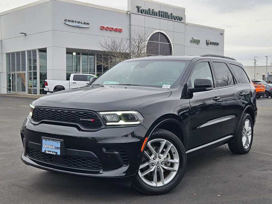 2025 Dodge Durango GT Plus - Image 2