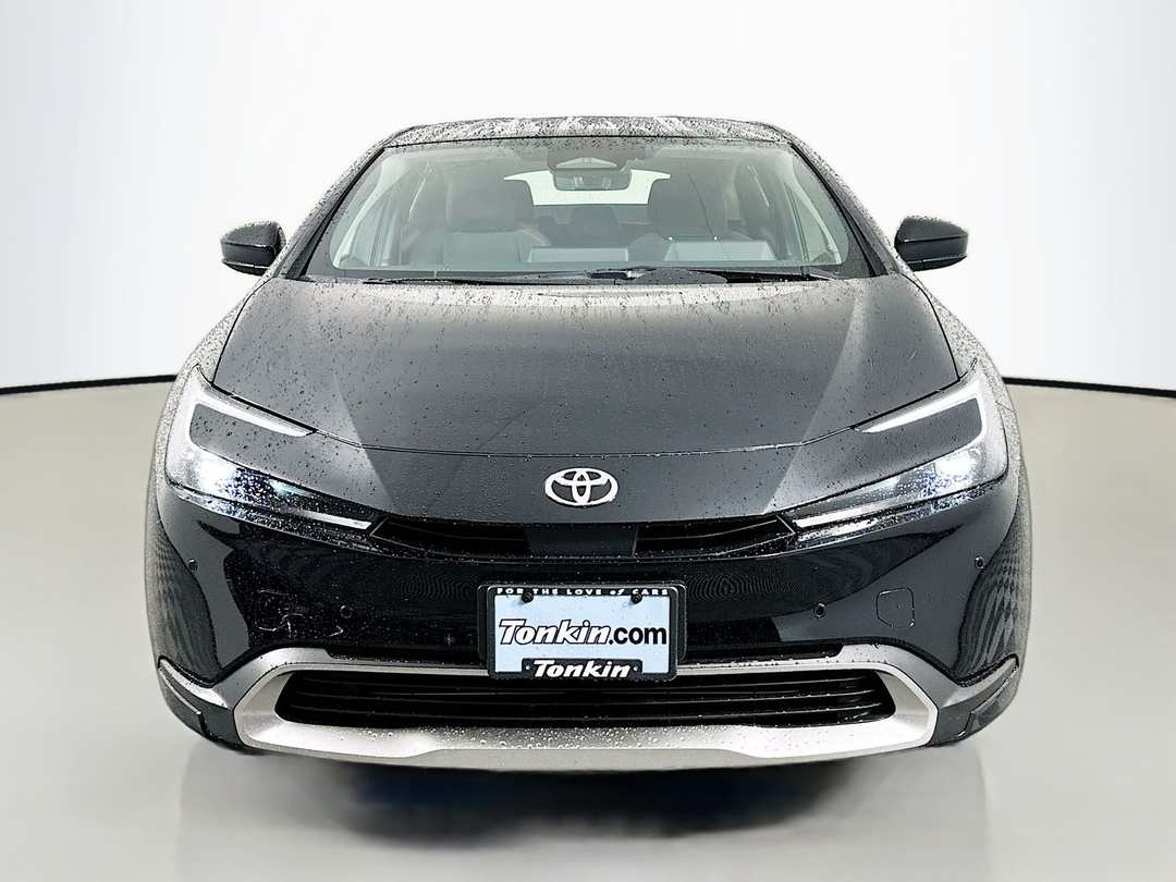 2026 Toyota Prius SE - Image 2