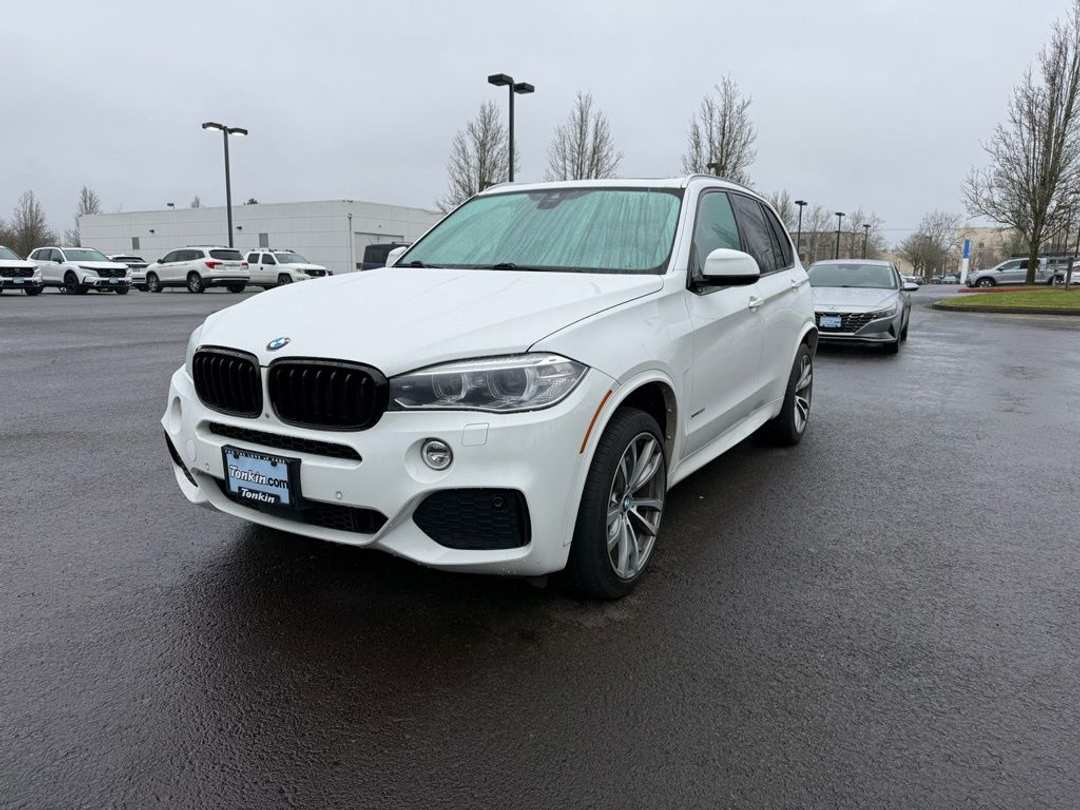 2016 BMW X5 xDrive35i - Image 2