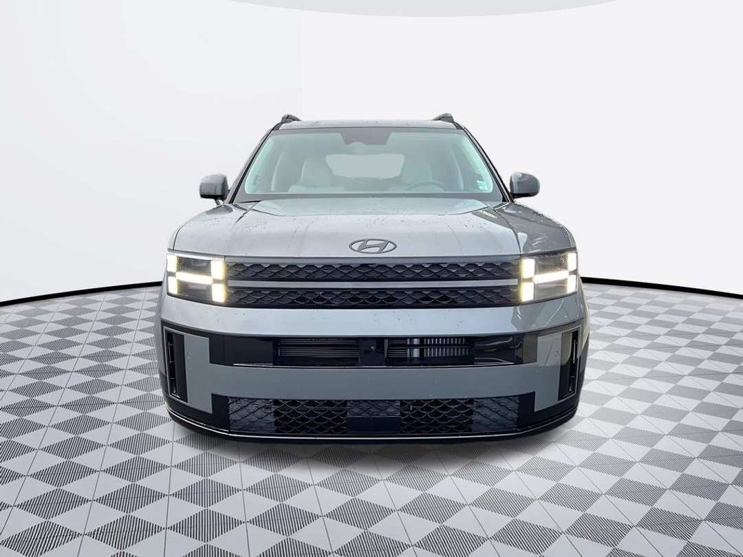 2026 Hyundai Santa Fe Calligraphy - Image 2