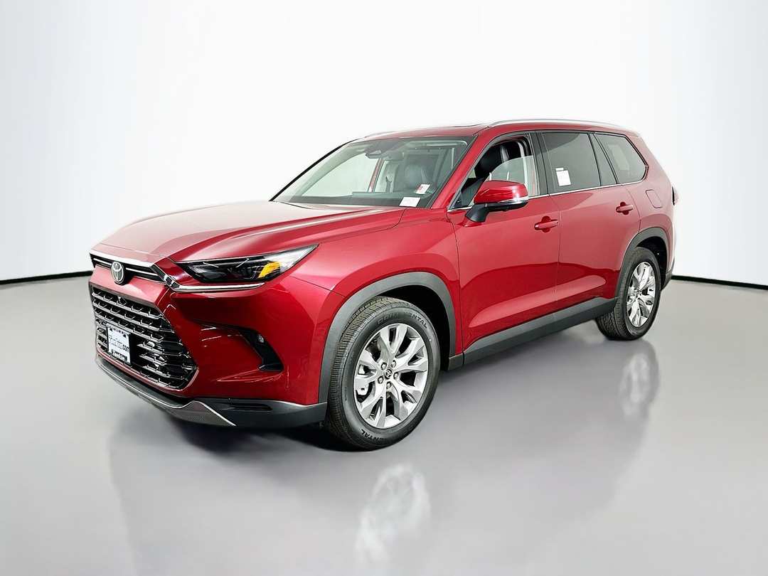 2026 Toyota Grand Highlander Limited - Image 3