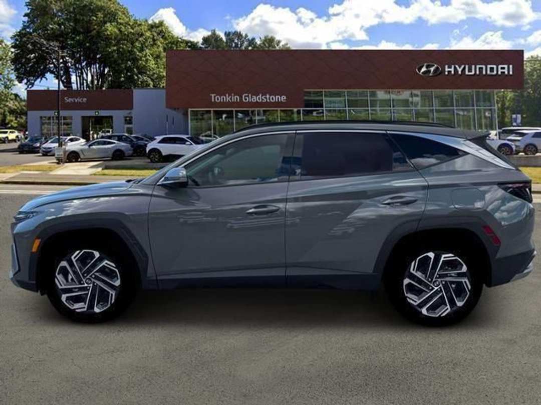 2026 Hyundai Tucson Limited - Image 3