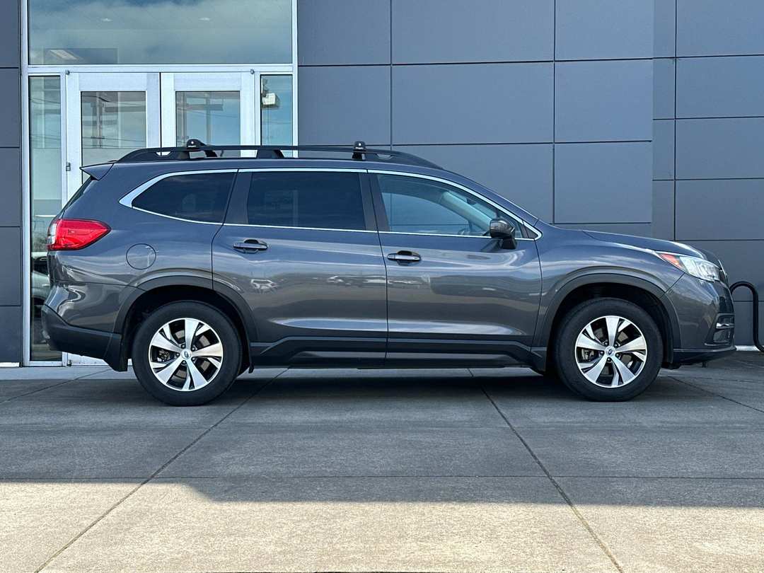 2019 Subaru Ascent Premium - Image 2