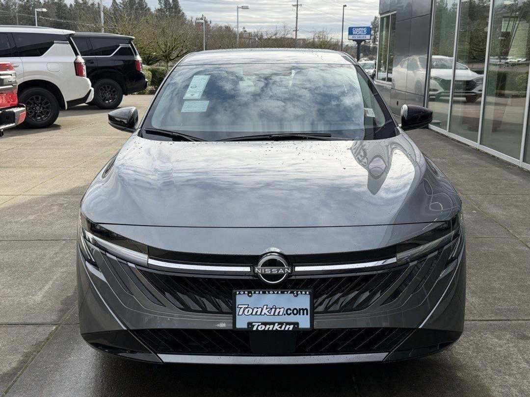 2026 Nissan Sentra SR - Image 3