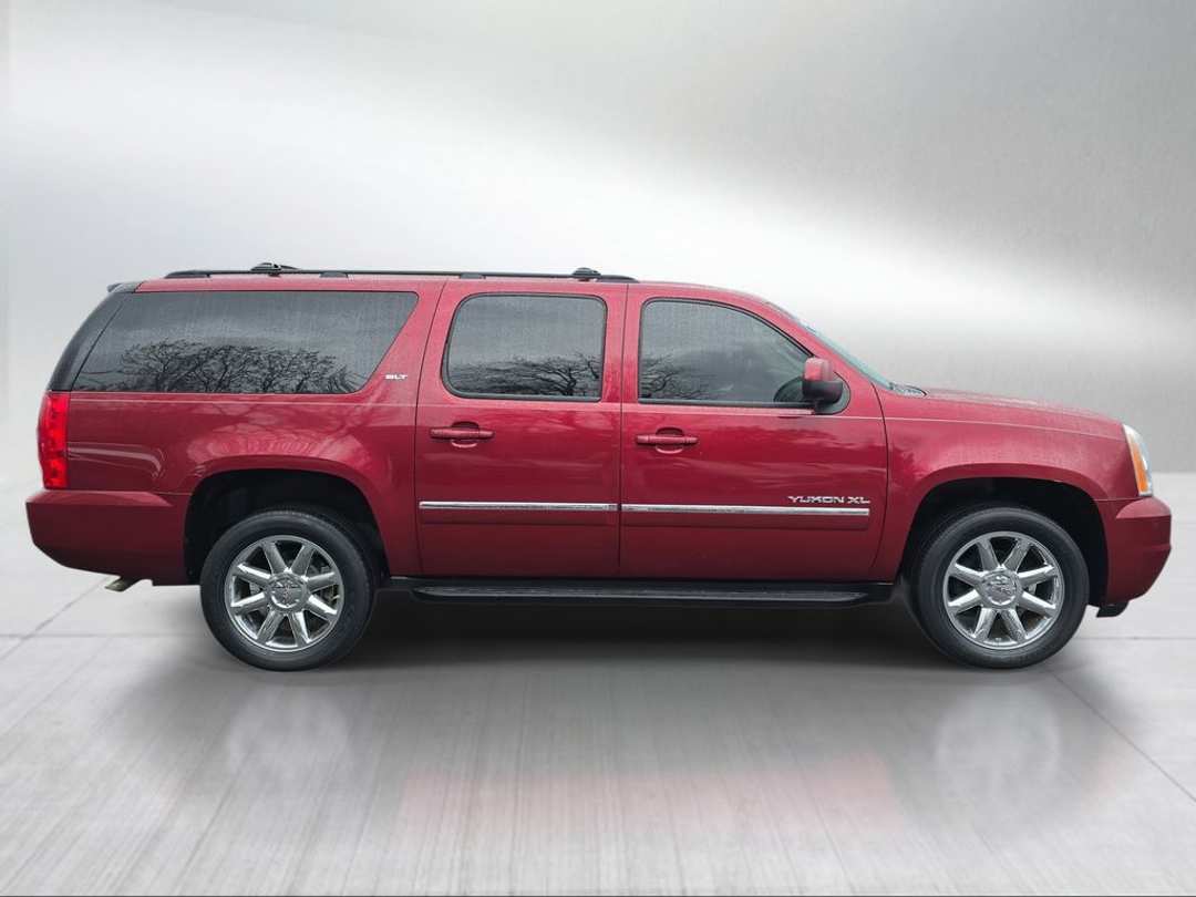 2011 GMC Yukon Xl SLT 1500 - Image 2