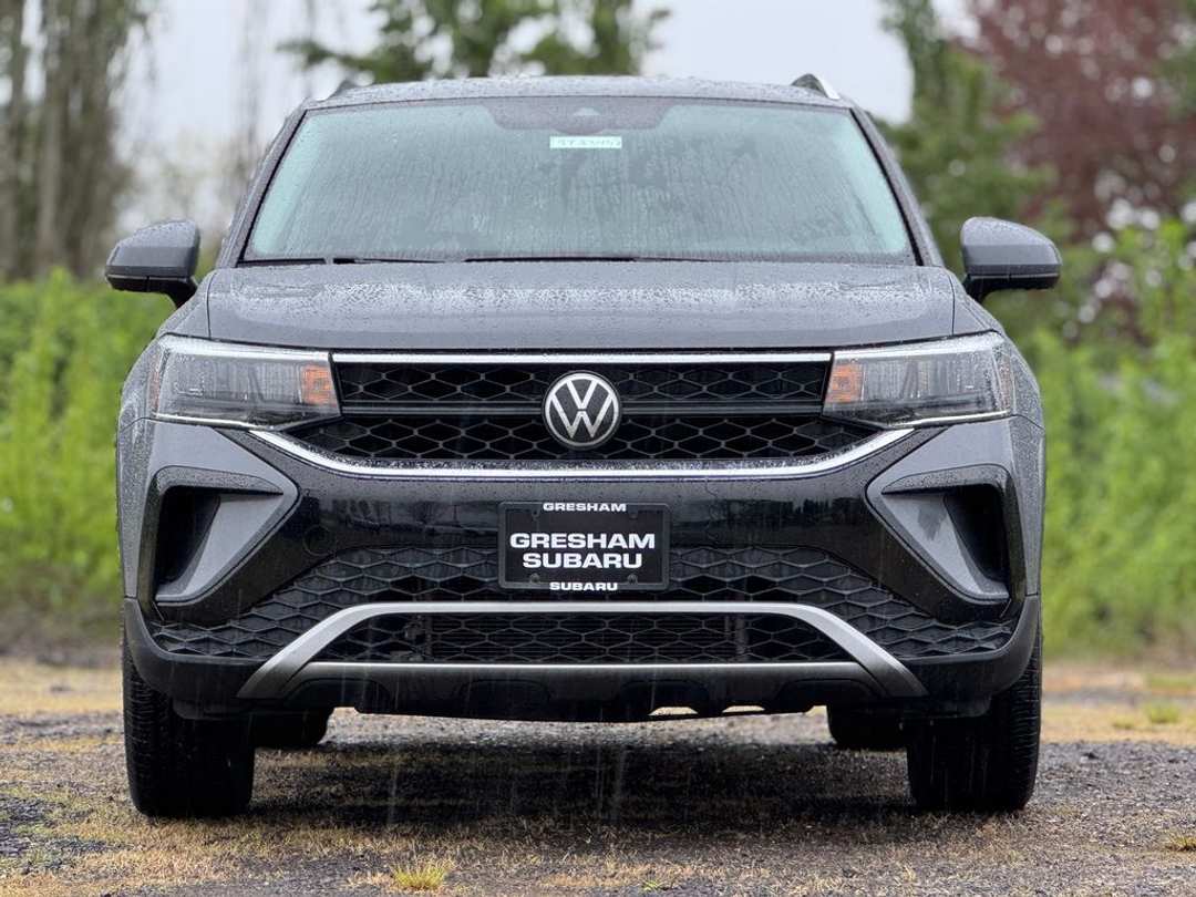 2023 Volkswagen Taos 1.5T SE - Image 2
