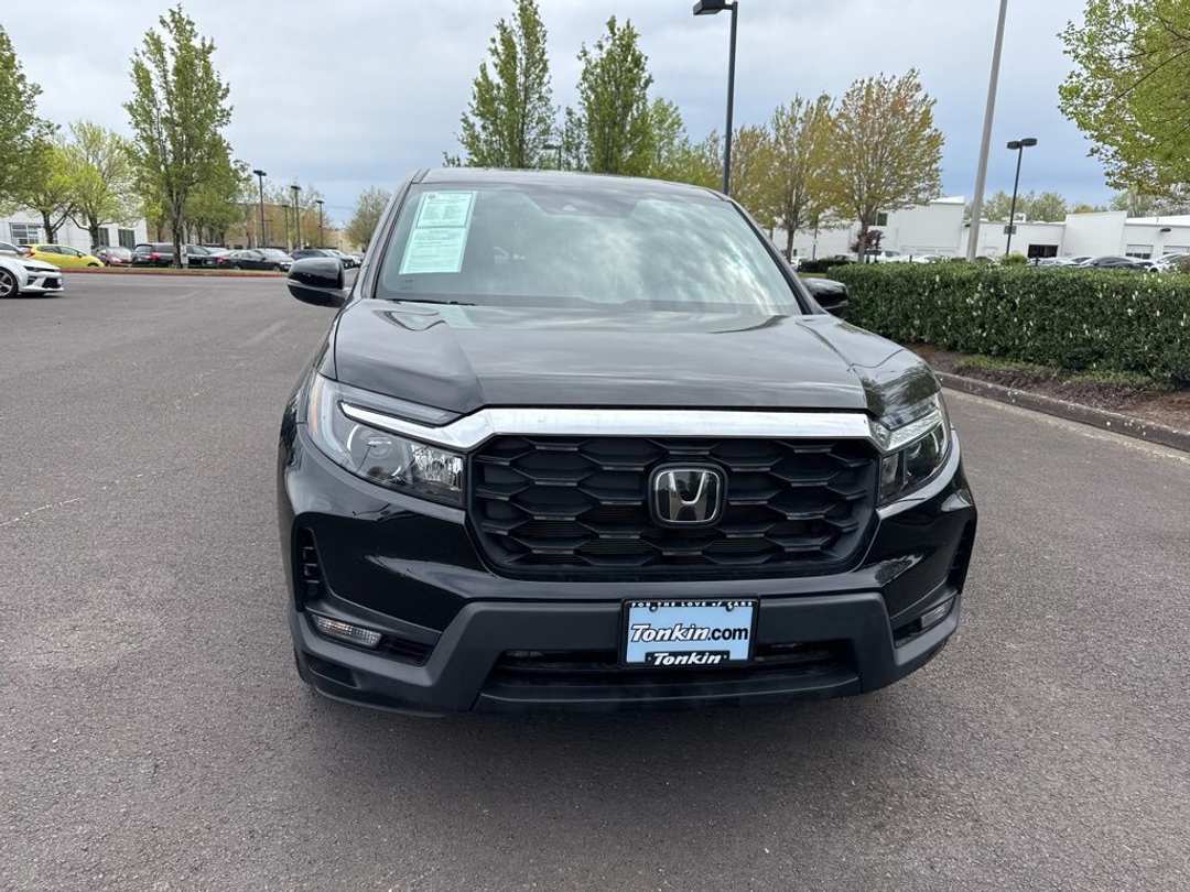 2023 Honda Passport EXL - Image 2