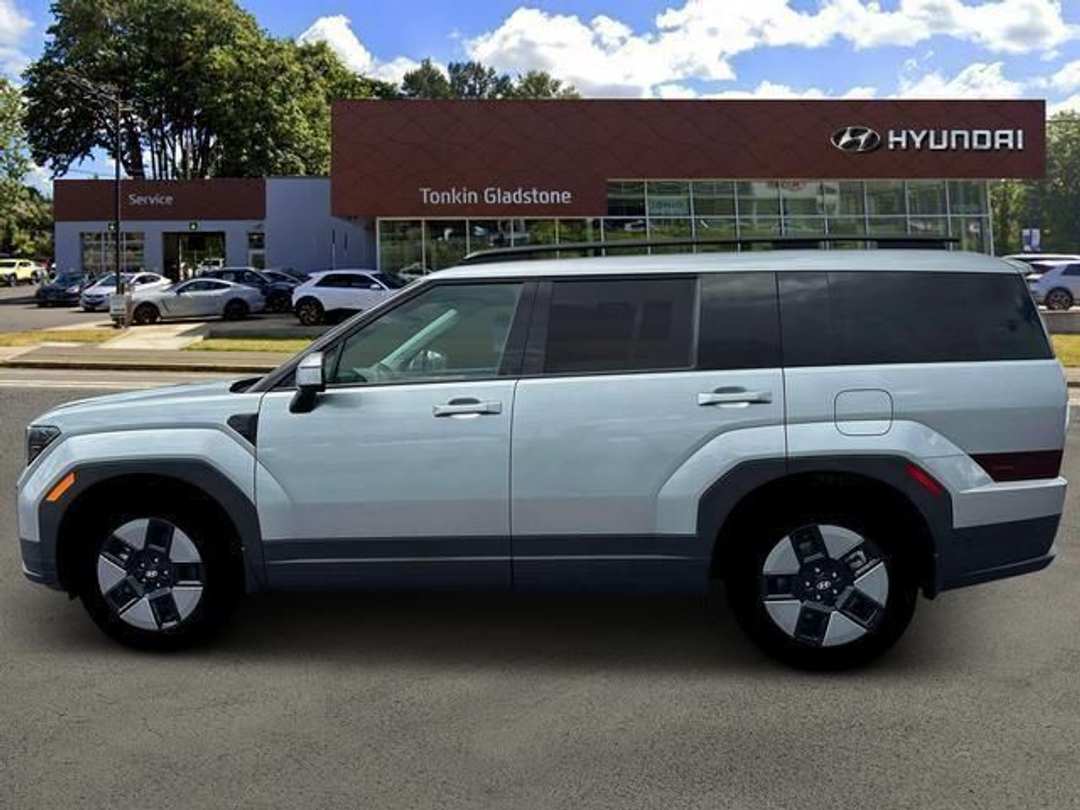 2026 Hyundai Santa Fe SEL - Image 3