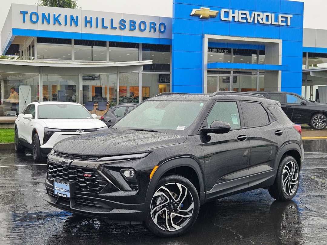 2025 Chevrolet Trailblazer RS - Image 2