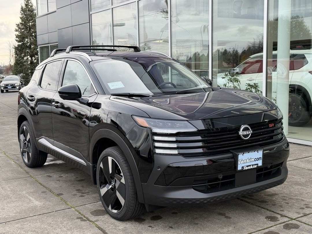 2026 Nissan Kicks SR - Image 2