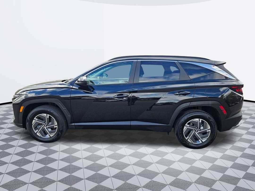 2025 Hyundai Tucson Blue - Image 3