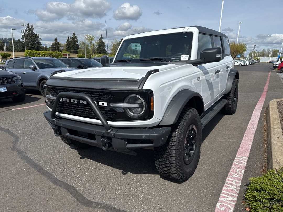 2024 Ford Bronco Wildtrak - Image 3