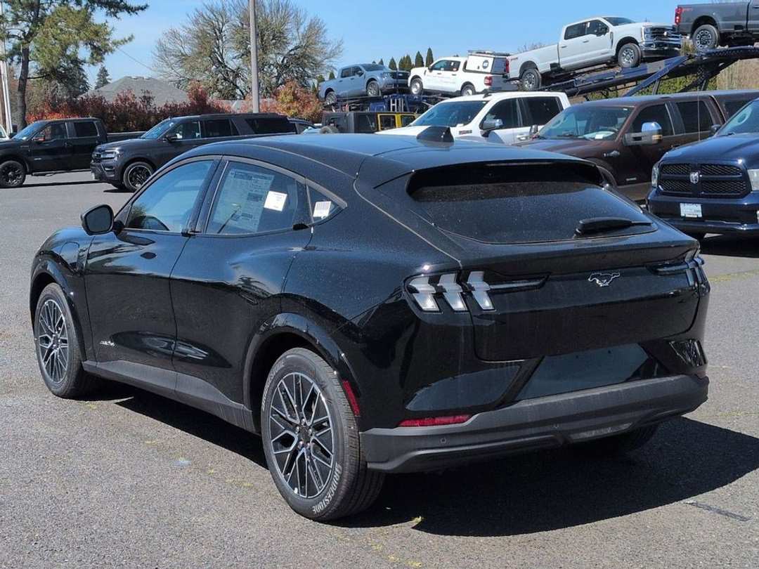 2026 Ford Mustang Mach-E Premium - Image 3