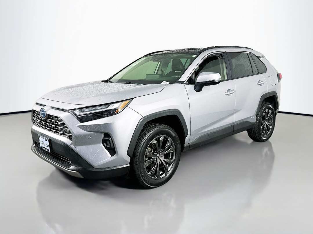 2024 Toyota Rav4 Limited - Image 3